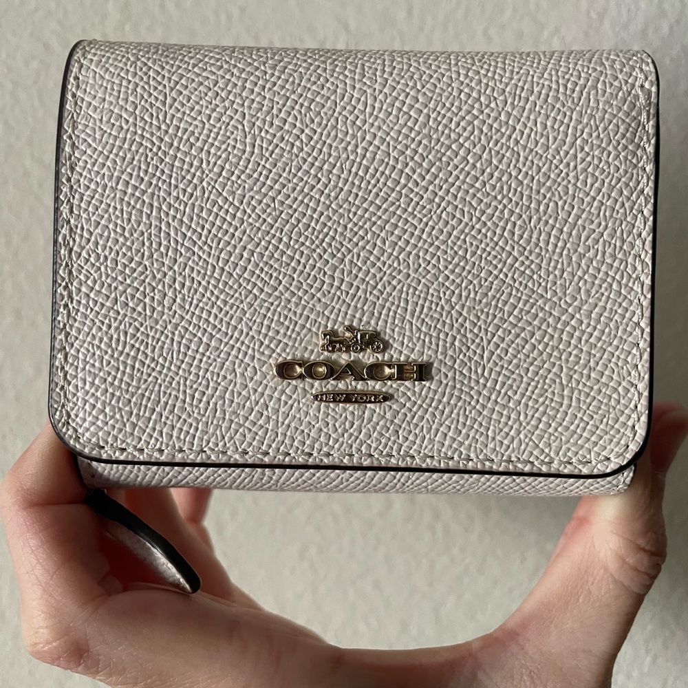 COACH Wallet. Bags. Accessories.